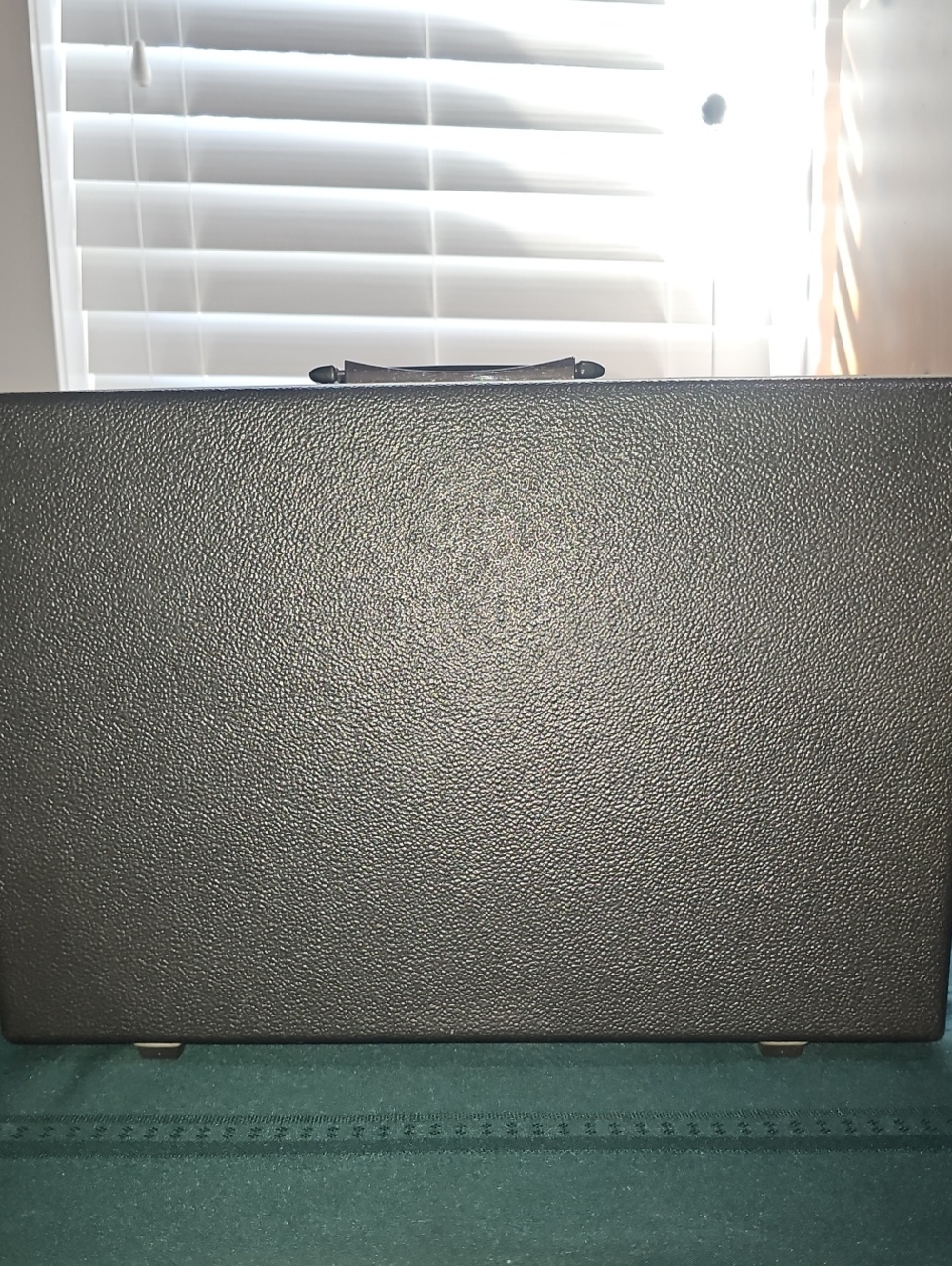 Samsonite Black Hard-Shell Case